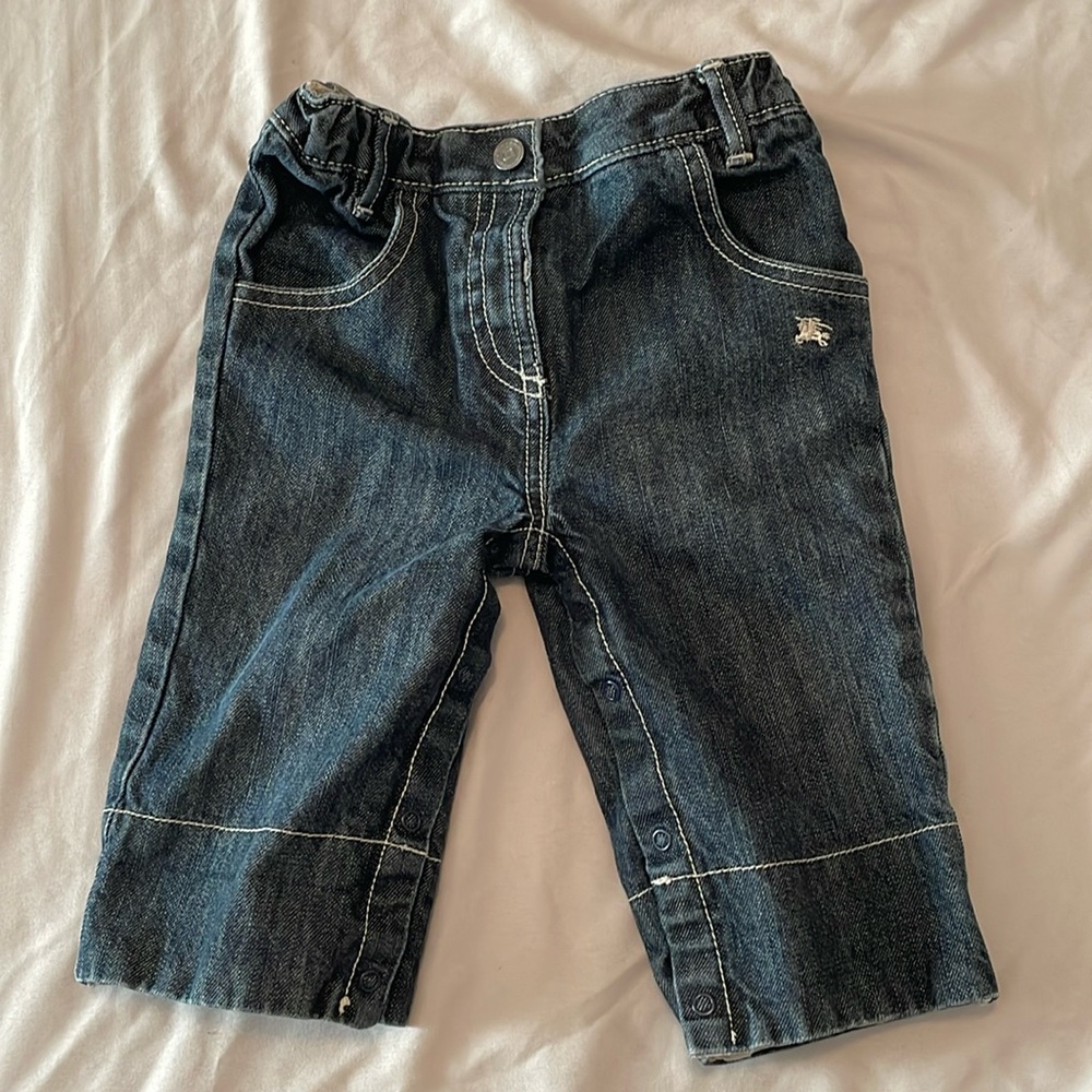 Burberry Baby Blue Jeans size 9months.